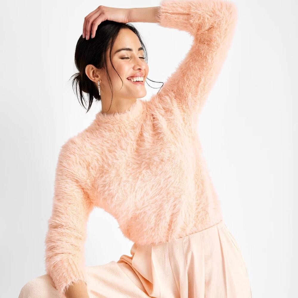 Women’s crewneck eyelash (fuzzy) sweater, peach orange size xs NEW soft - Picture 1 of 6